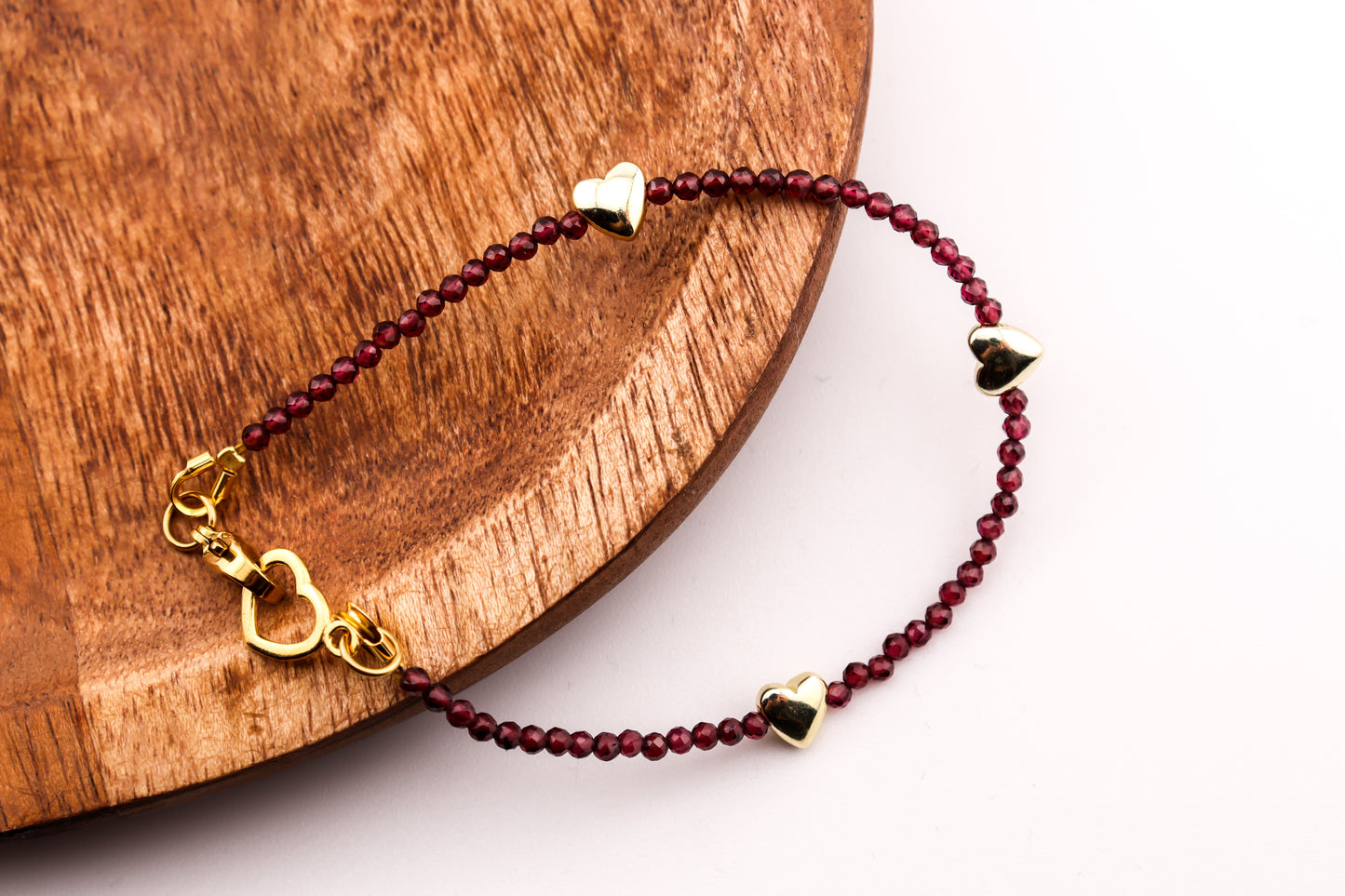 SERCA Z GRANATEM - BRANSOLETKAZ KAMIENI NATURALNYCH NA ŻYŁCE