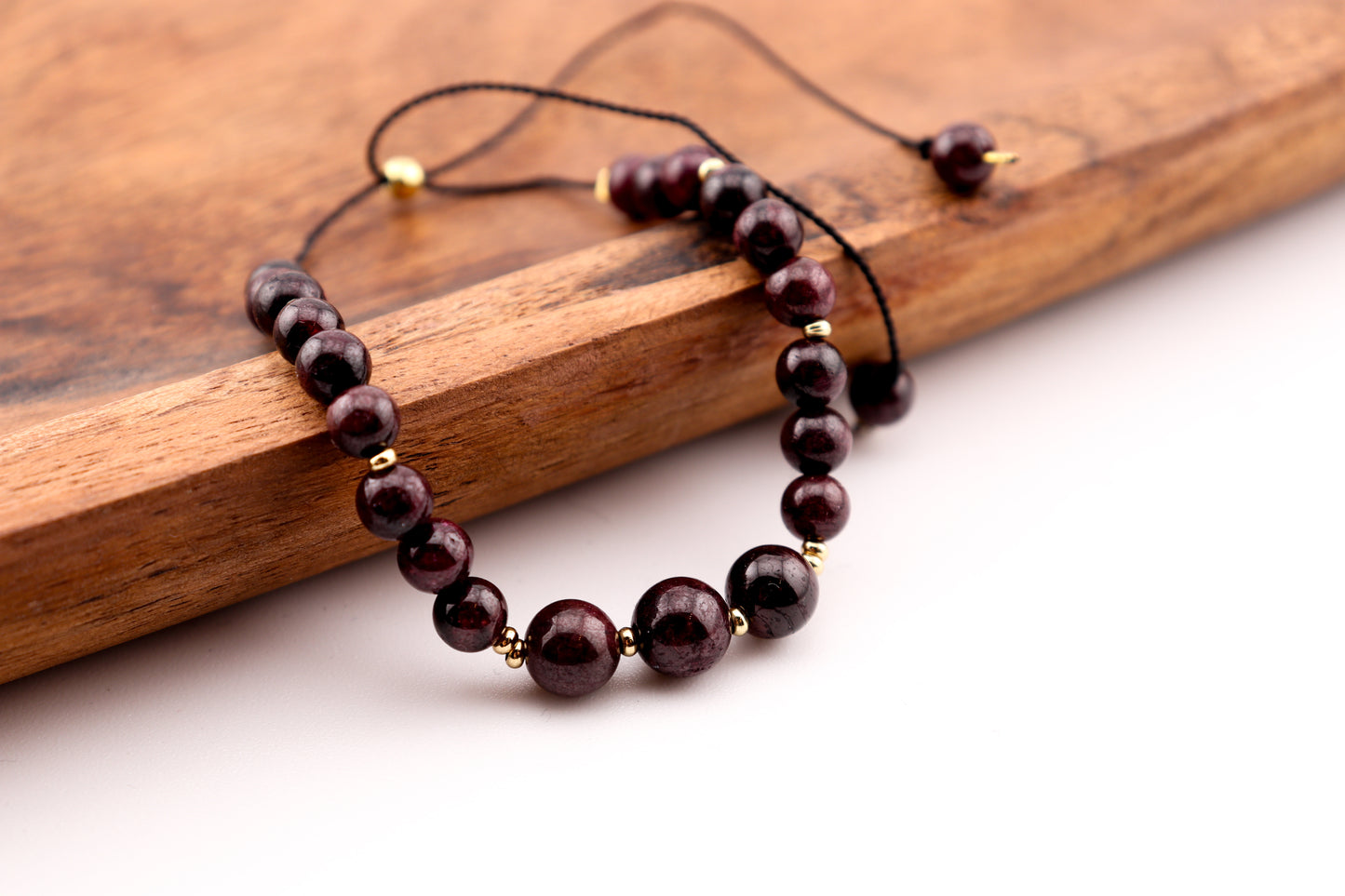 Bransoletka z GRANATEM