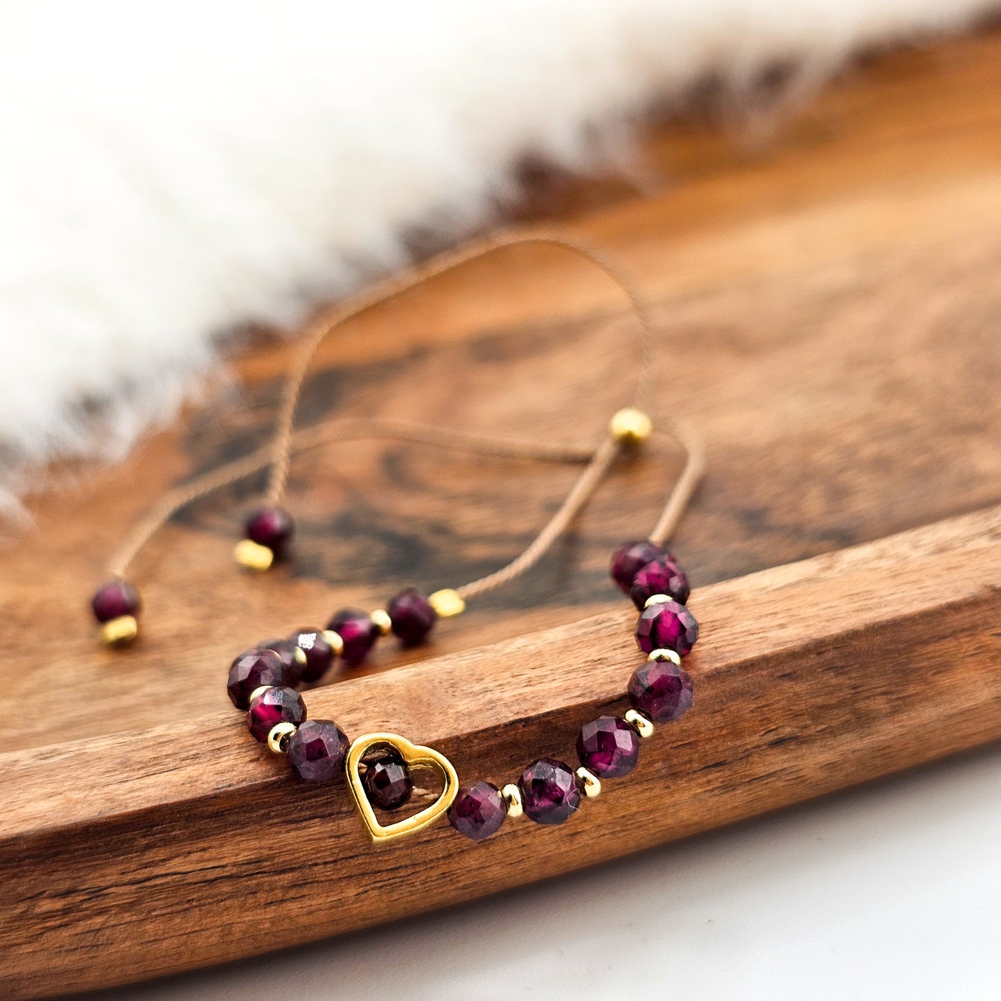 Serce z granatem - bransoletka z kamieni naturalnych - Bransoletka z granatem