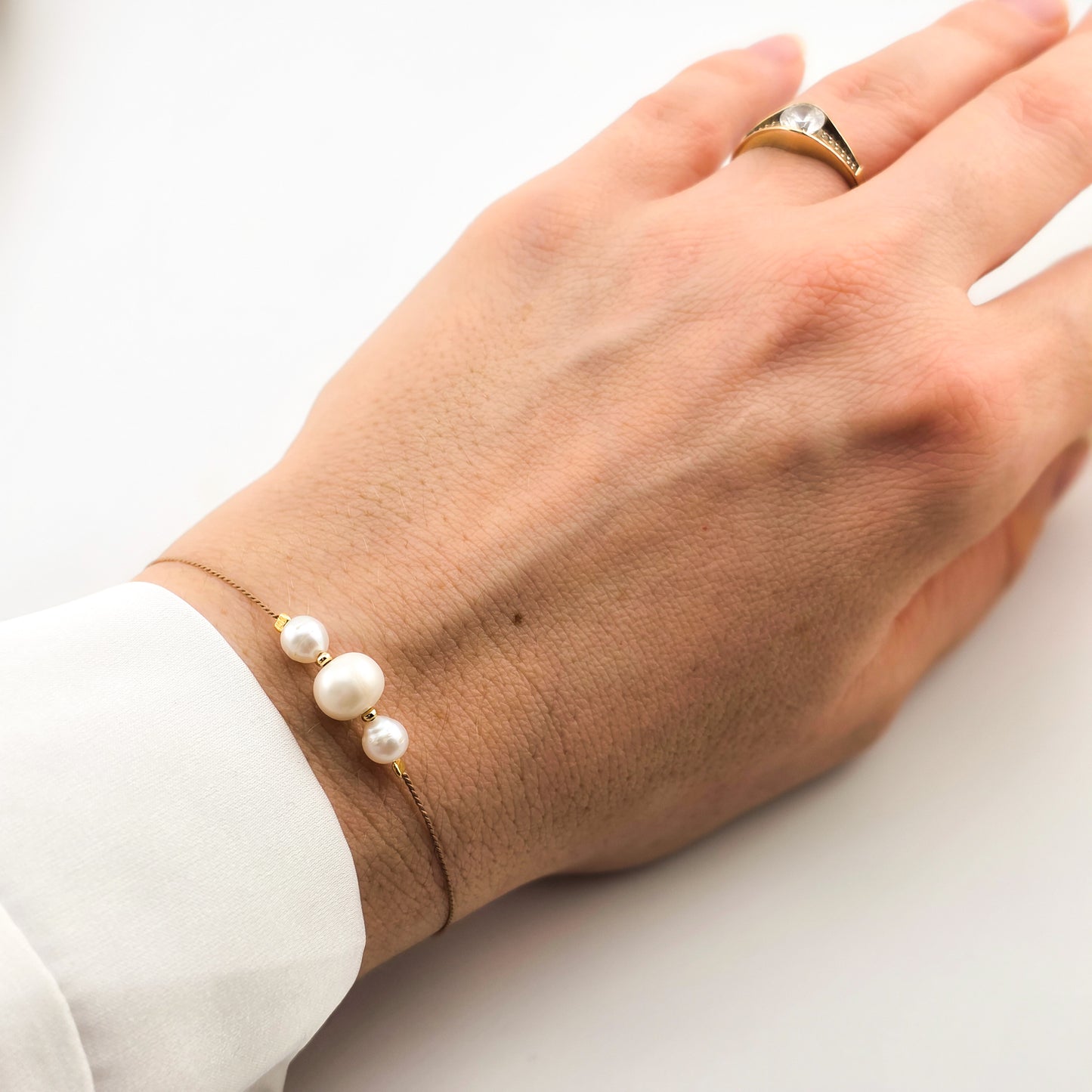 Bransoletka z perłą na sznurku Panna Młoda  - Team Bride - bransoletki na Wieczór Panieński