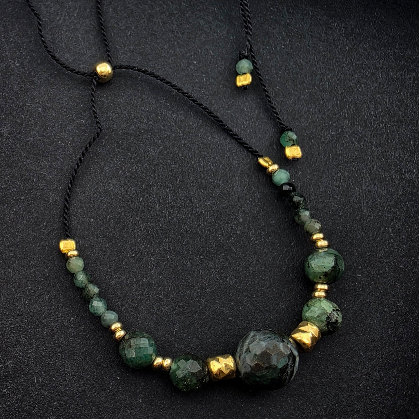 BRANSOLETKA ZE SZMARAGDEM