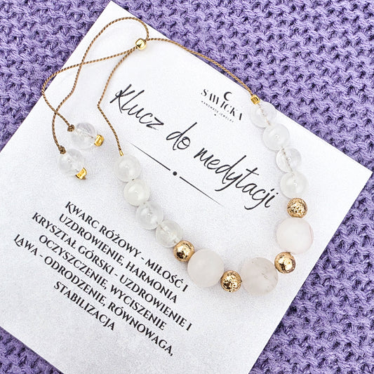 KLUCZ DO MEDYTACJI - Bransoletka talizman z  kryształem górskim i kwarcem różowym