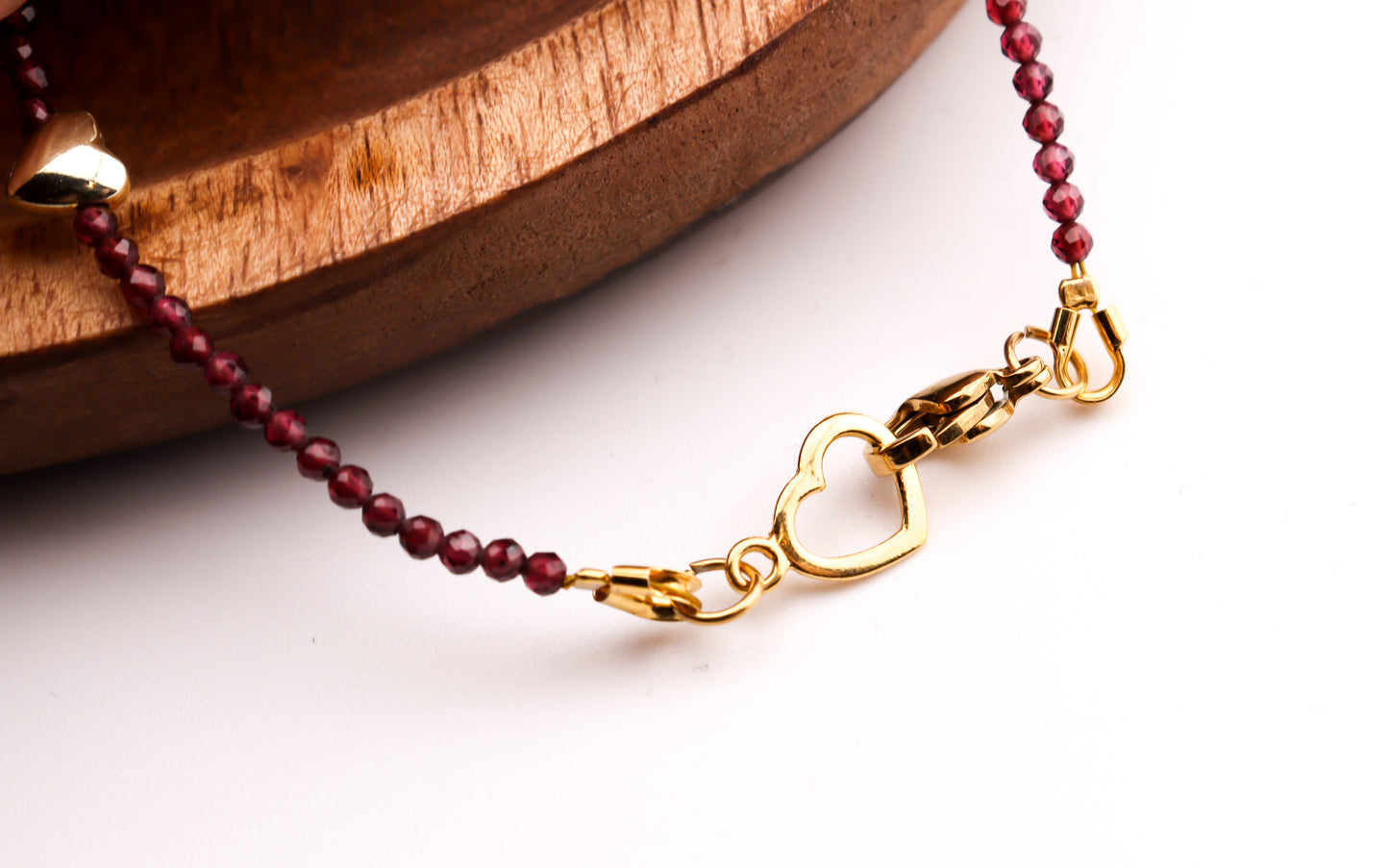 SERCA Z GRANATEM - BRANSOLETKAZ KAMIENI NATURALNYCH NA ŻYŁCE