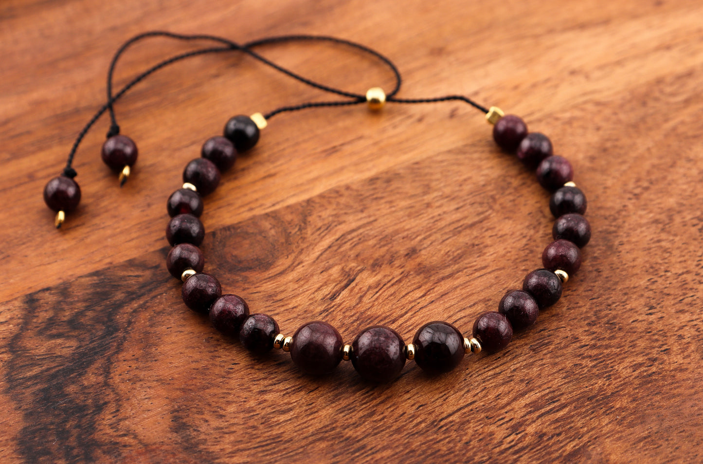 Bransoletka z GRANATEM