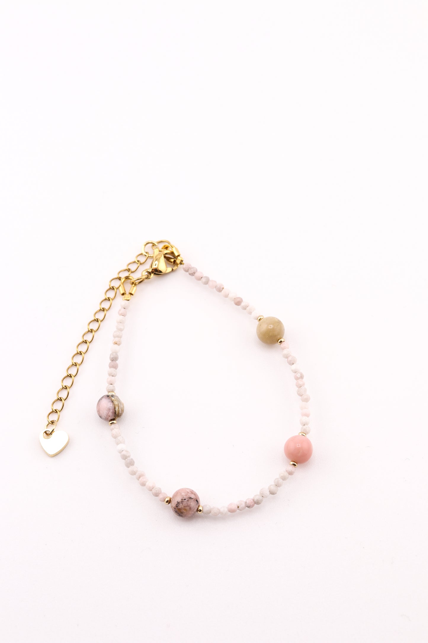 BRANSOLETKA Z OPALI RÓŻOWYCH NA ŻYŁCE