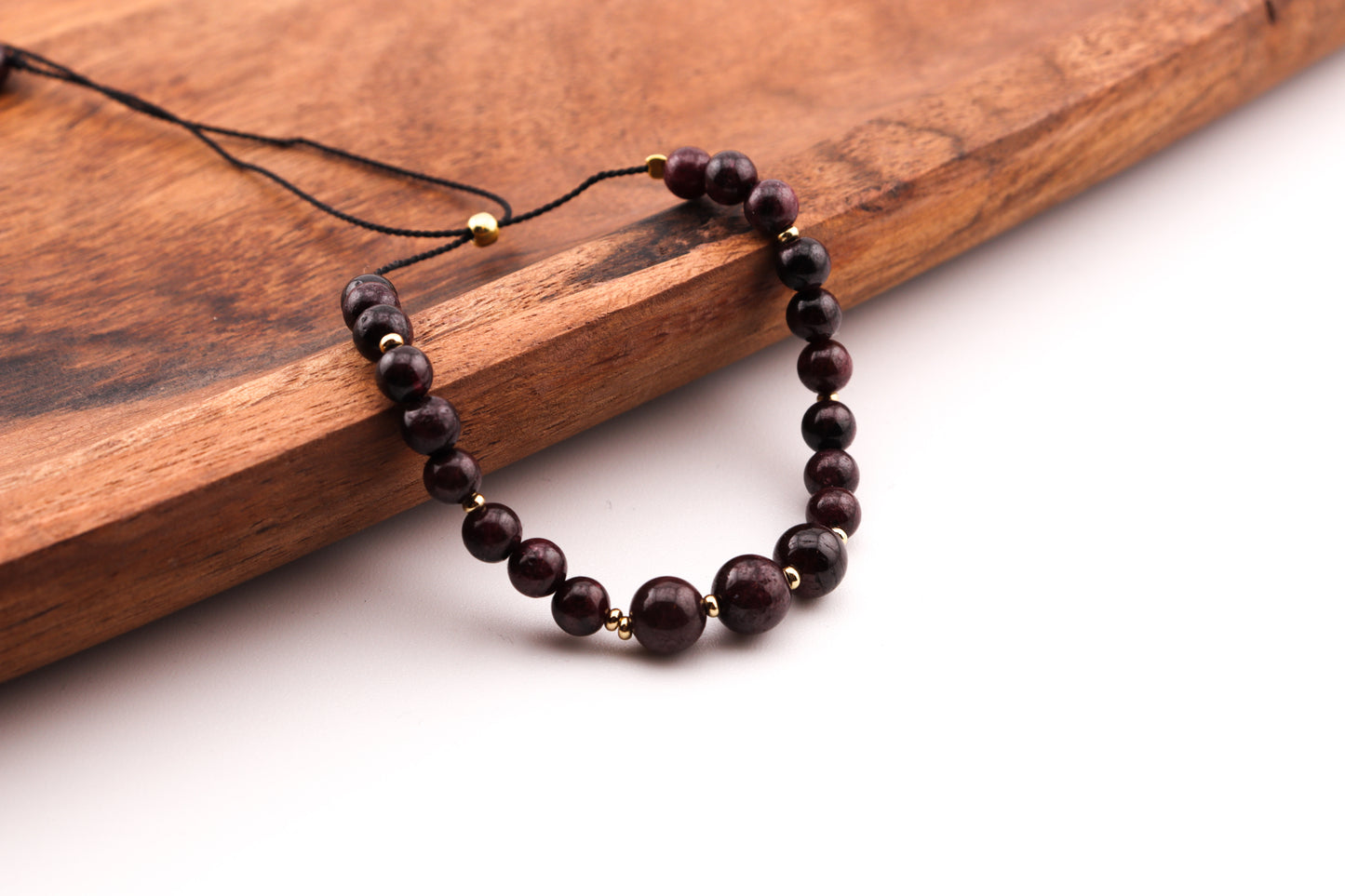 Bransoletka z GRANATEM